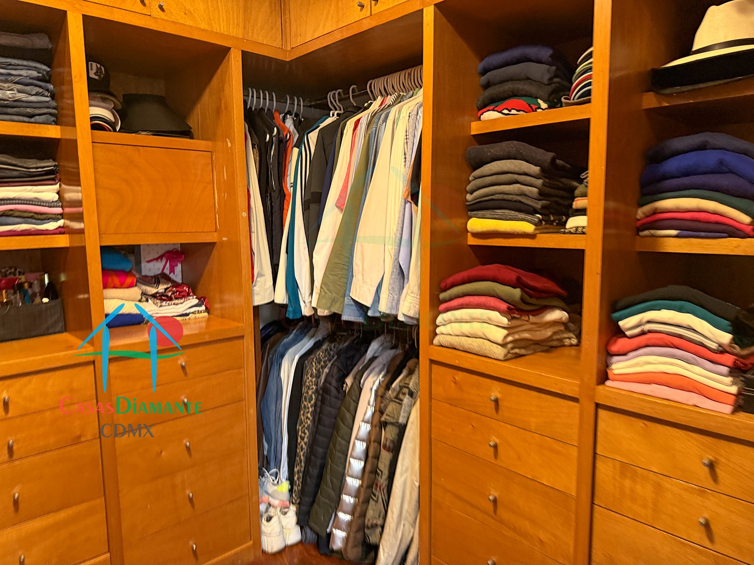 Las Aguilas Casa Iliada F - Recámara principal 16